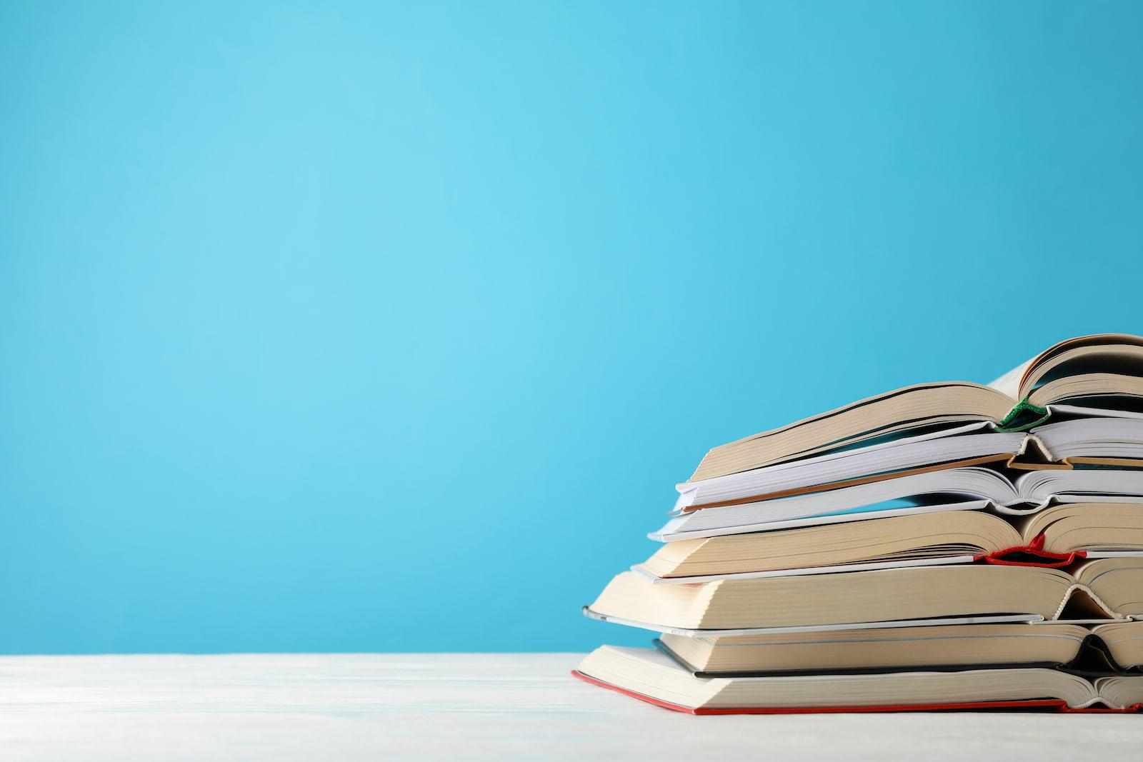 O livro didático no brasil: da prensa Gutenberg ao PNLD